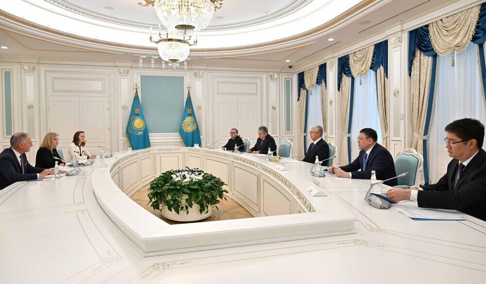 Токаев и члены правительства Австрии обсудили региональную и международную повестку