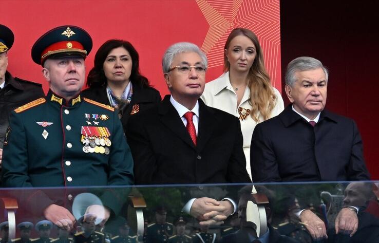 Kassym-Jomart Tokayev attends Victory Day parade on Red Square in Moscow