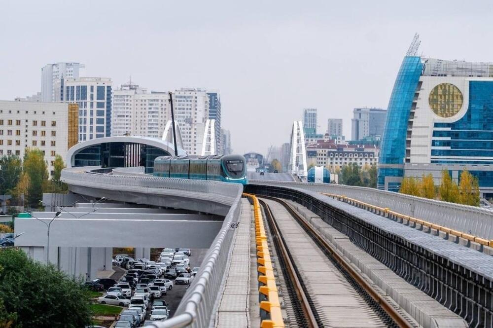 Когда запустят LRT в Астане
