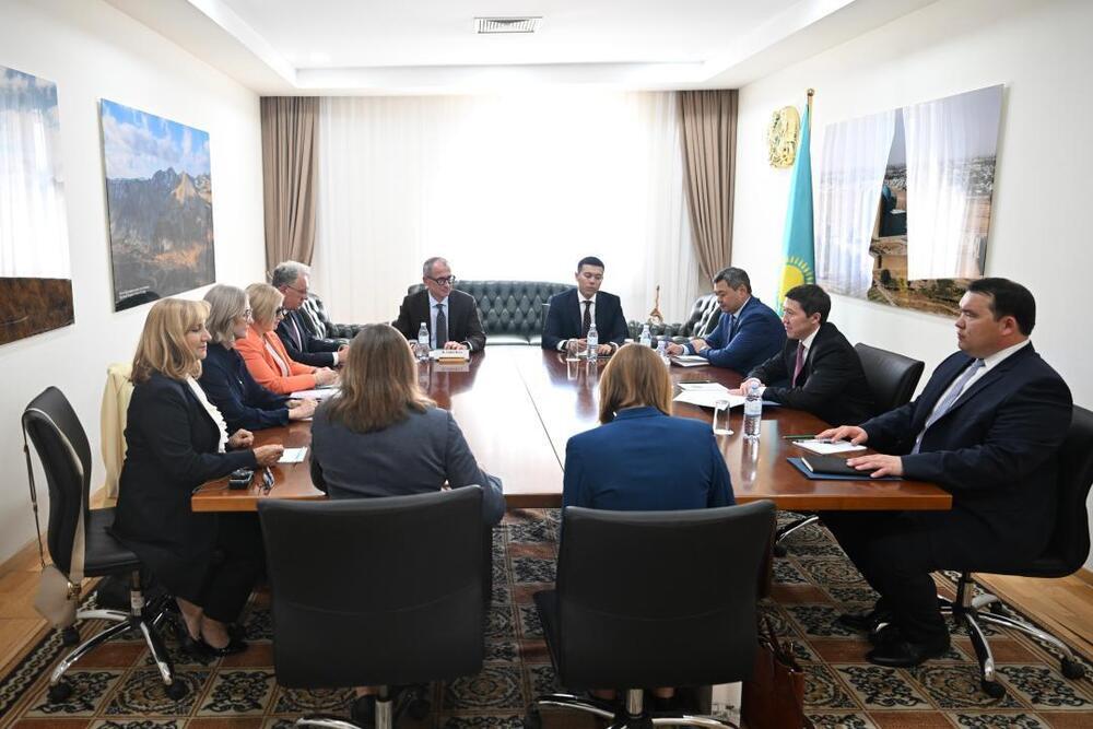 Kazakhstan and Poland Discuss Strengthening Interparliamentary Cooperation at the Kazakh Foreign Ministry