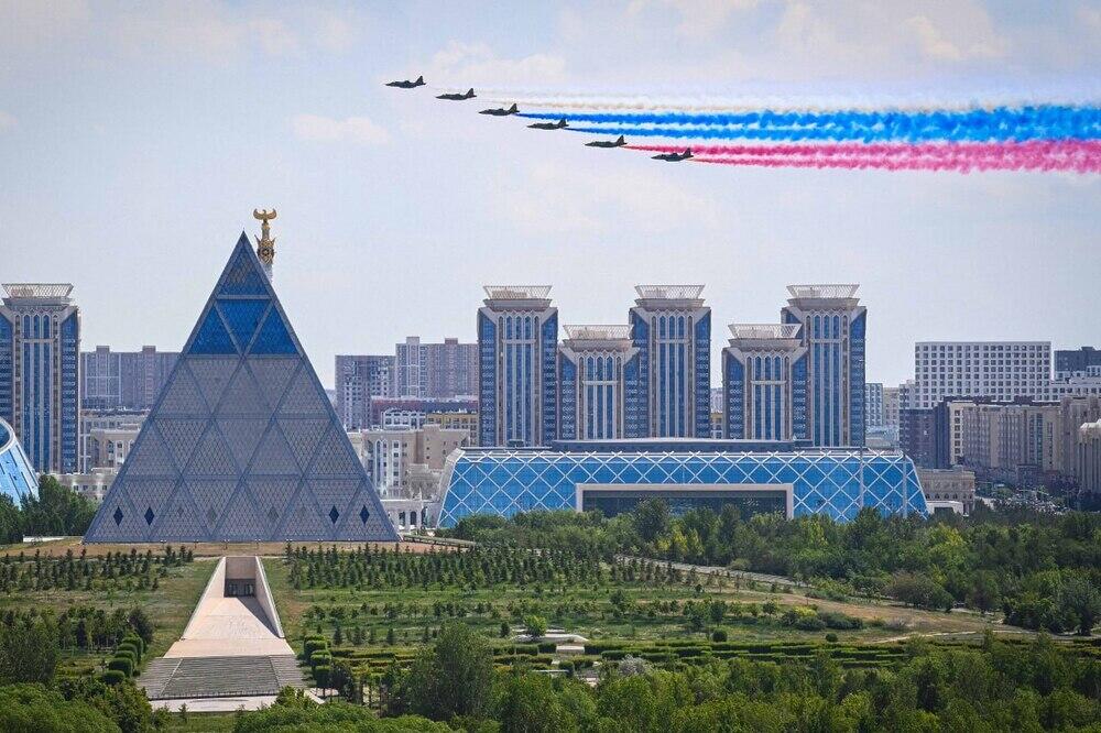 Астанада Владимир Путинді салтанатты қарсы алу рәсімі өтті. Сурет: Akorda
