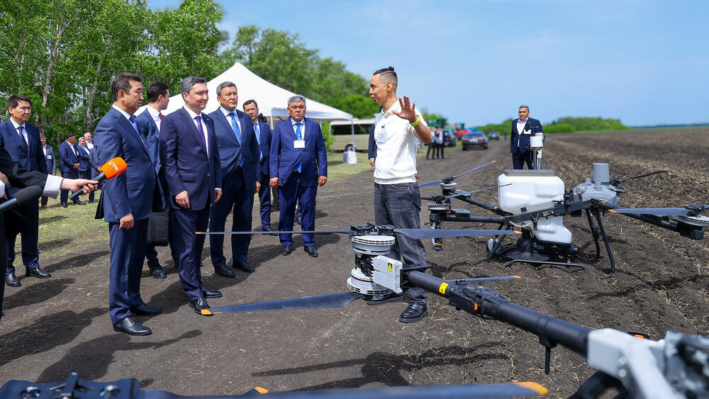 Олжас Бектенов Президенттің СҚО ауыл шаруашылығын дамыту жөніндегі тапсырмаларының орындалу барысын тексеріп, шаруалармен кездесті