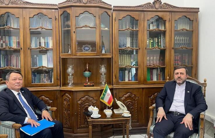 Kazakhstan and Iran Discuss Current Issues of Multilateral Cooperation