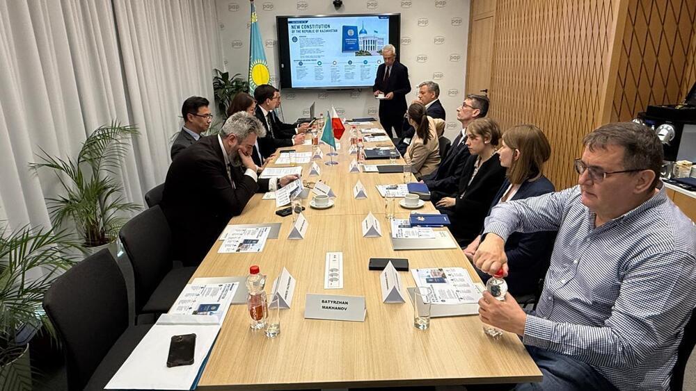 Қазақстанның конституциялық реформалары Варшавада талқыланды