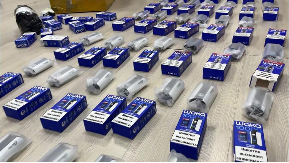 В Акмолинской области пресекли незаконную продажу вейпов на 221 млн тенге