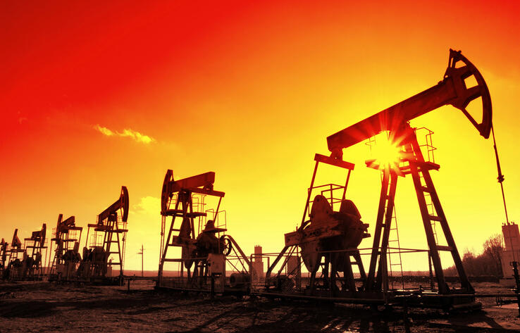 Brent crude rises to $81.66 amid supply concerns